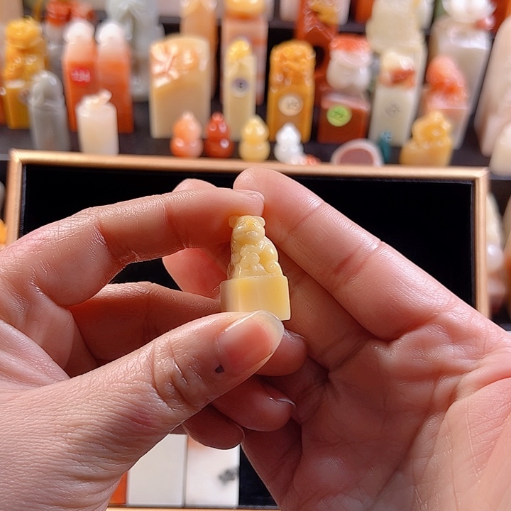 老挝石印石1.3厘米，猪