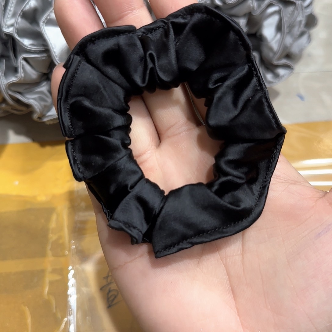 布艺非金属10根黑色真丝压边