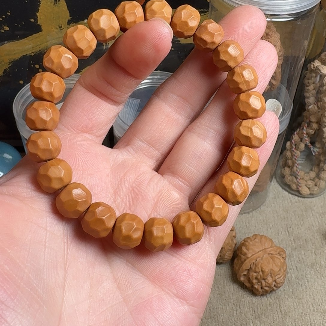 文玩核桃吊坠无相