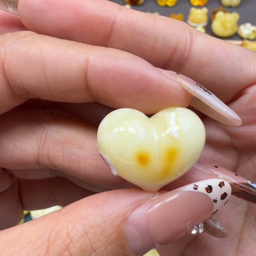 琥珀未镶嵌裸石蜜蜡