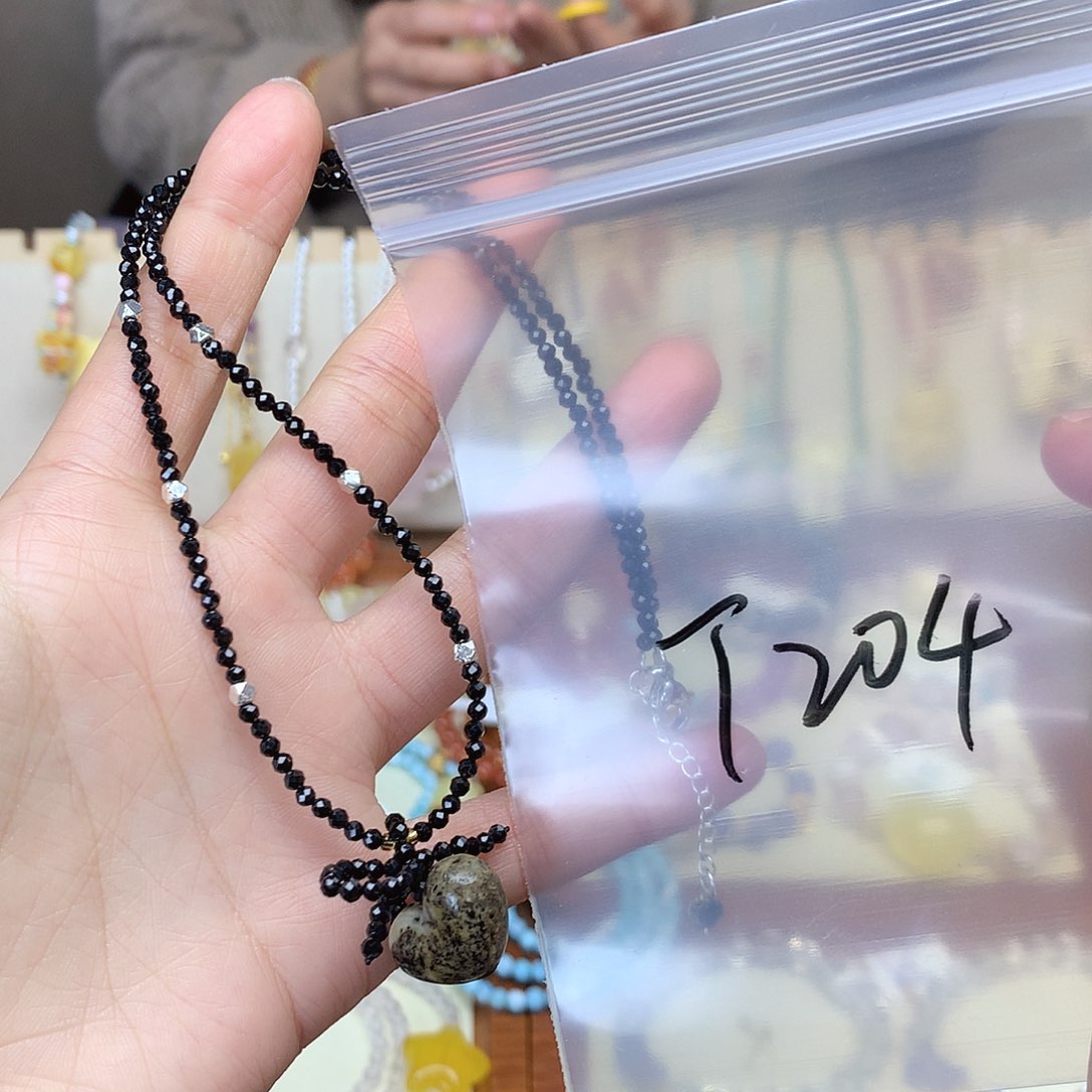 琥珀吊坠(不含链)未镶嵌