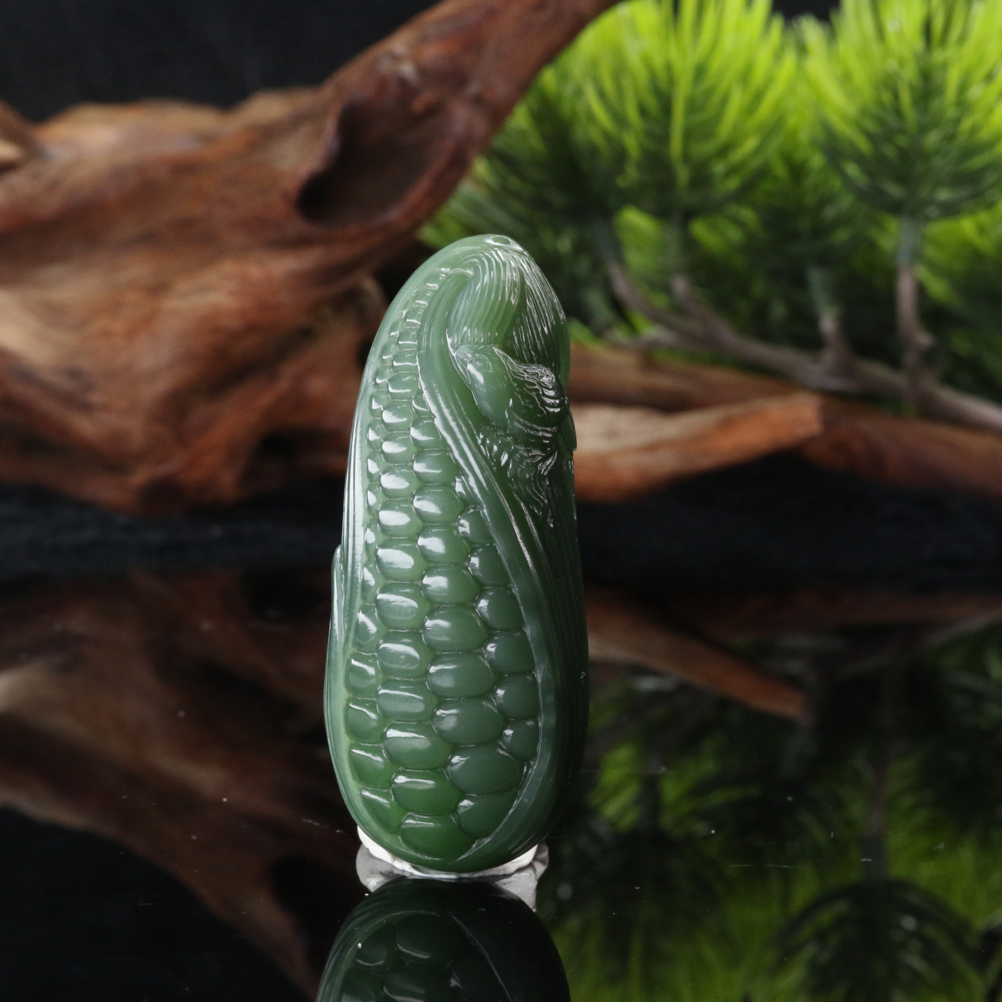 25和田玉俄七玉米/101389北京中保拍卖