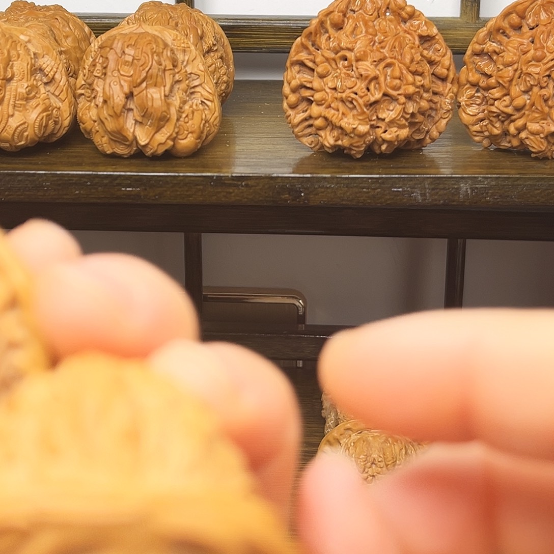 核桃手串/手链金龙