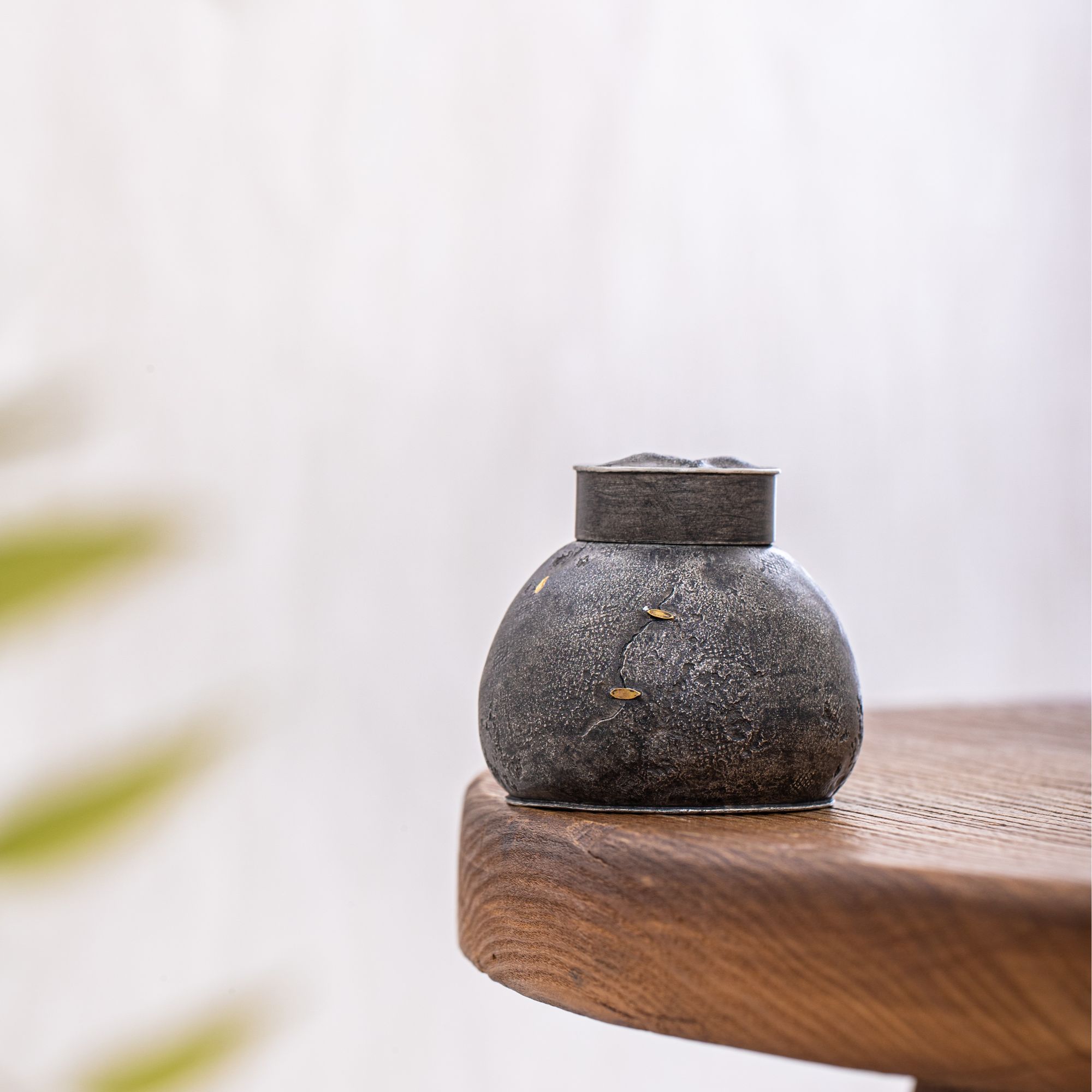 蜂鸟工坊&锡雕侠侣 锡器 观心小号茶叶罐（补丁） WCXHC370