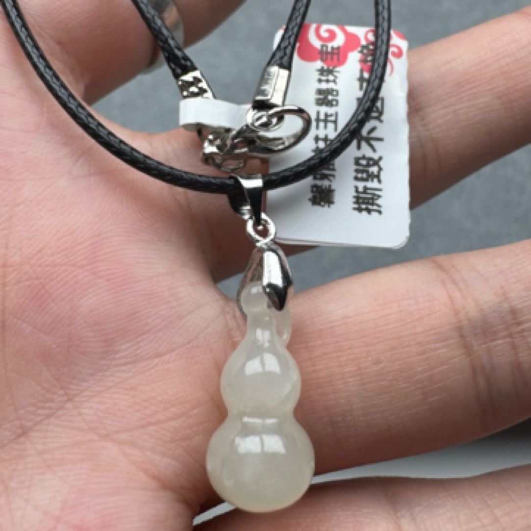 天然和田玉小葫芦吊坠