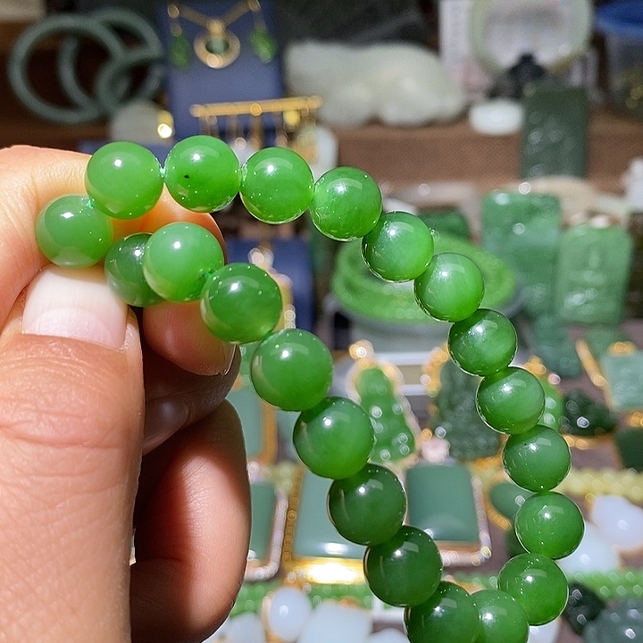 三***水和田玉（碧玉）未镶嵌吊坠(不含链)