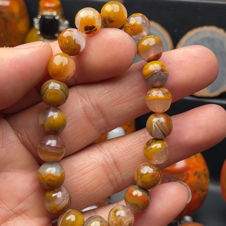 玛瑙/玉髓颈饰未镶嵌