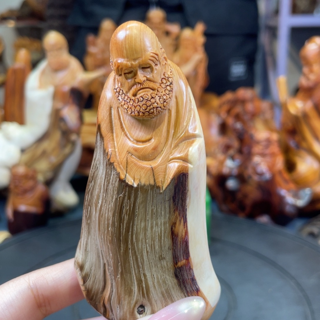 柏木（崖柏）。。。。。。。。