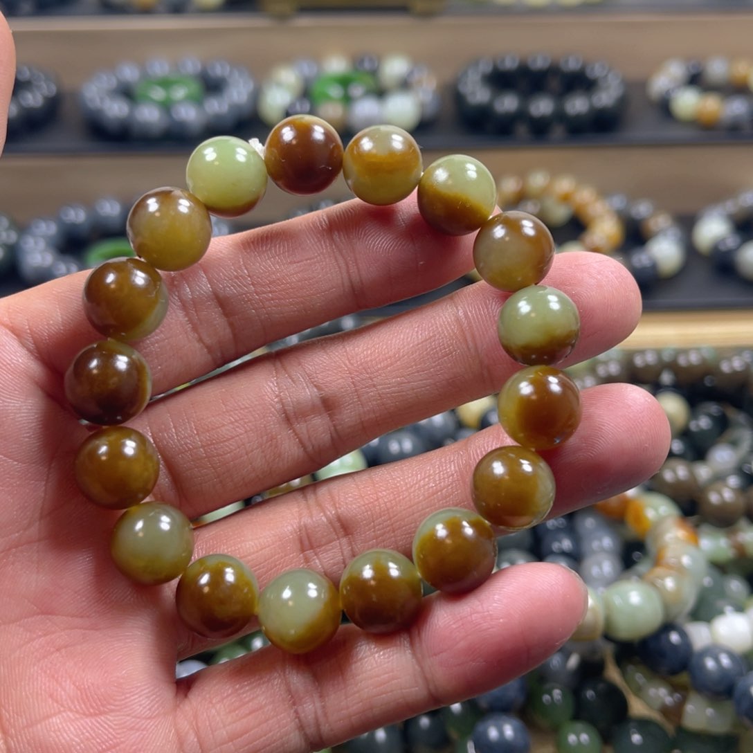 和田玉手串未镶嵌