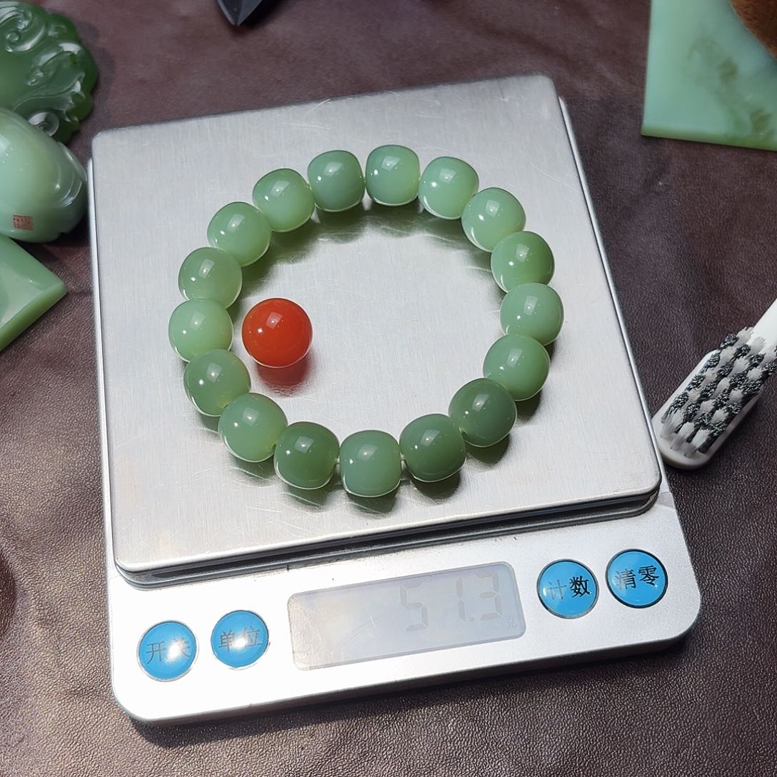 和田玉（碧玉）未镶嵌手链