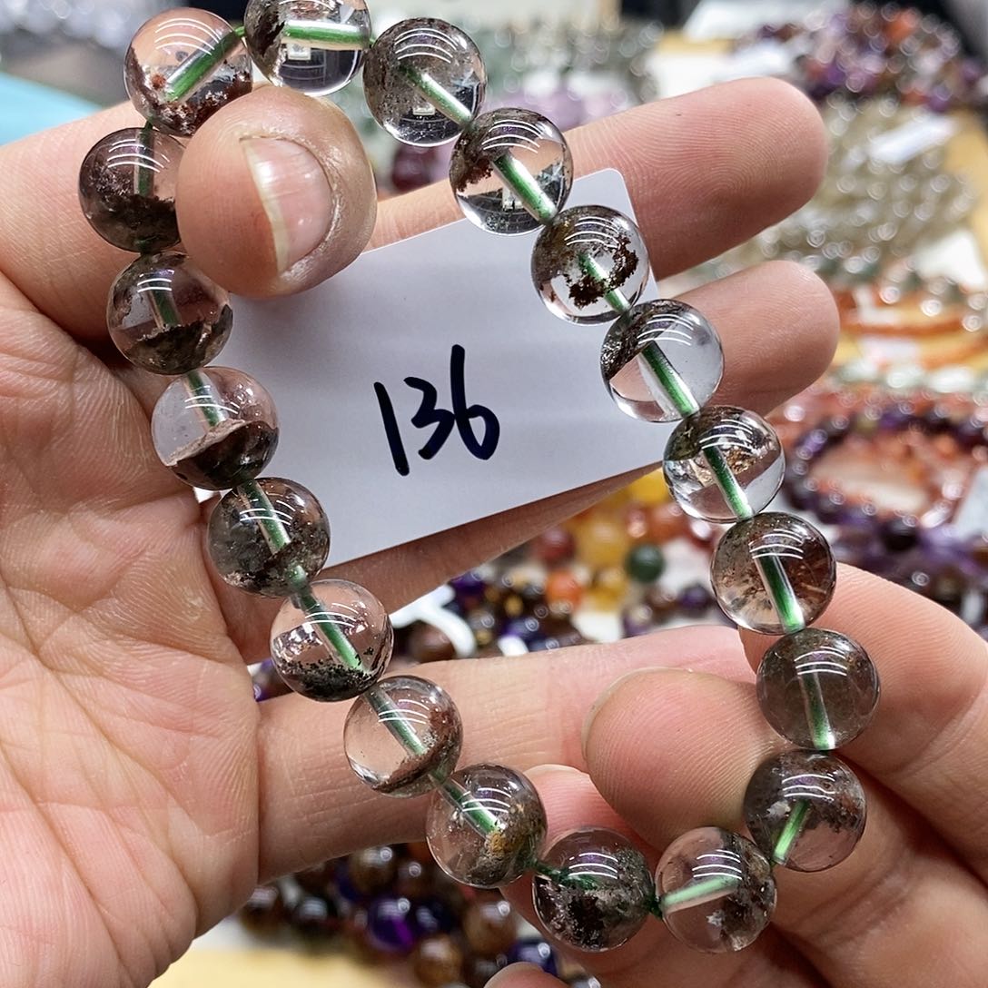 水晶手串未镶嵌天然