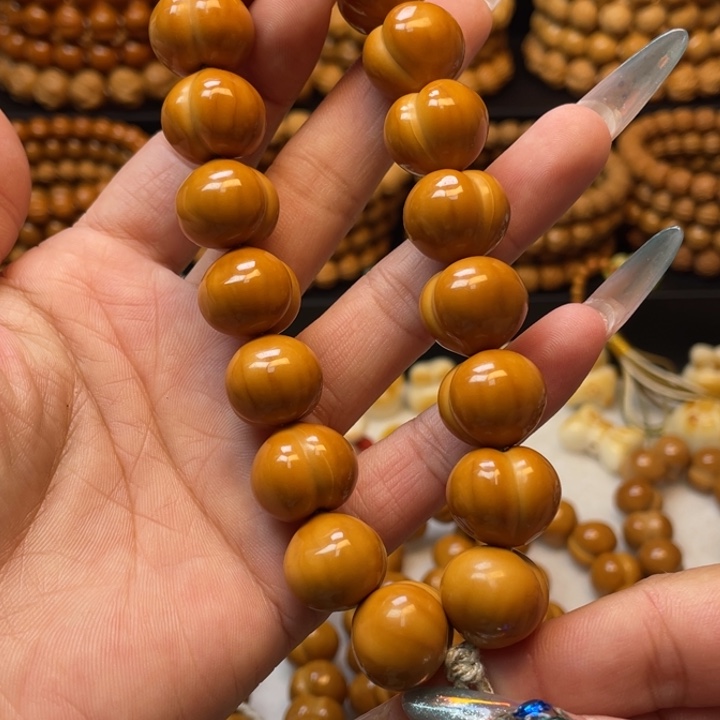 猴头核桃手串16柯基屁桃返油款