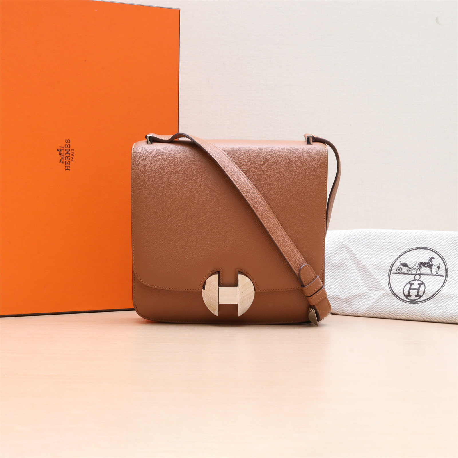 99新 Hermes/爱马仕 活动 2002 肩背包 斜挎包 P224082659