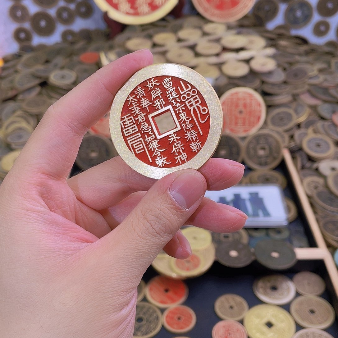 铜非遗手工艺制作现代工艺品