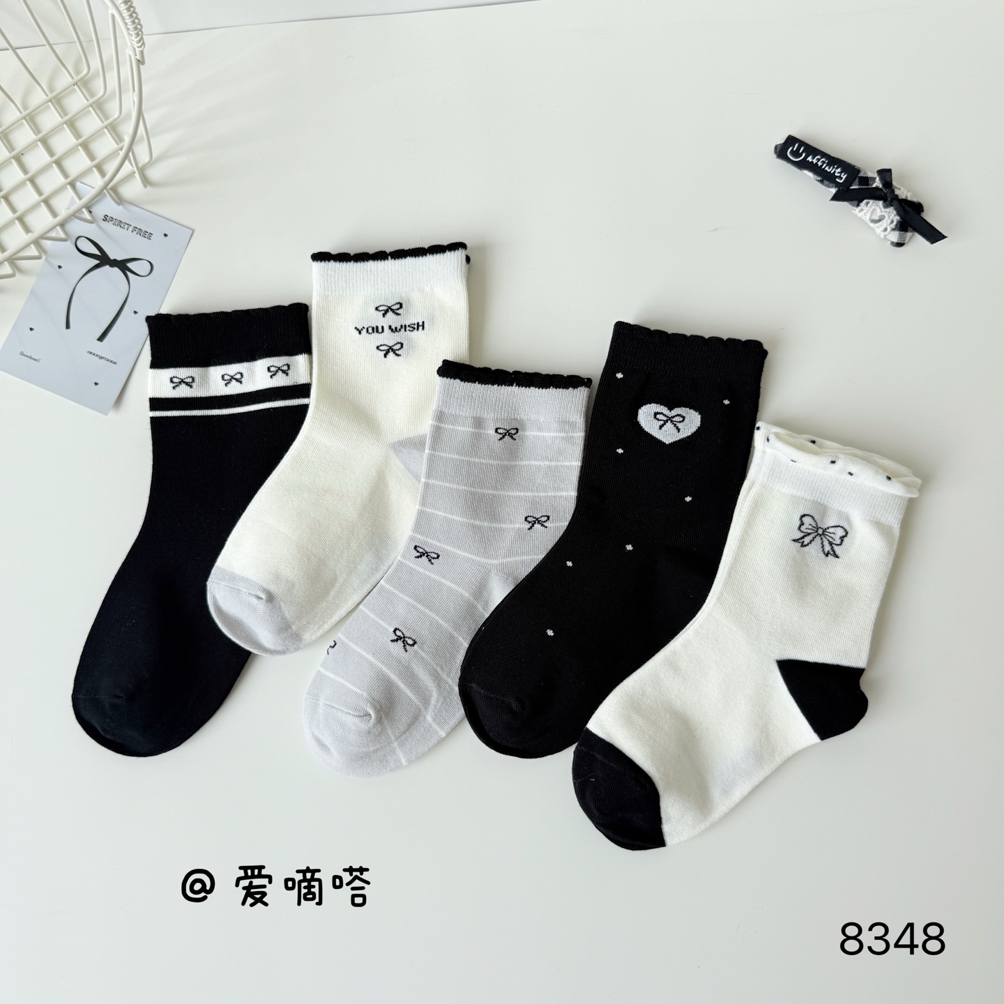爱嘀嗒8348儿童袜子秋冬黑白灰蝴蝶结公主四季可爱精梳棉中筒新款