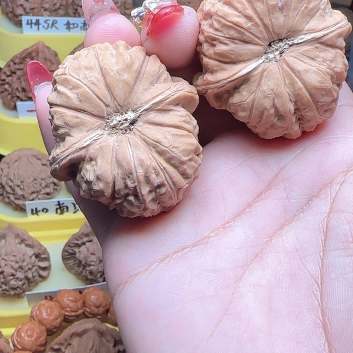 向***求问问核桃南瓜炖南瓜炖