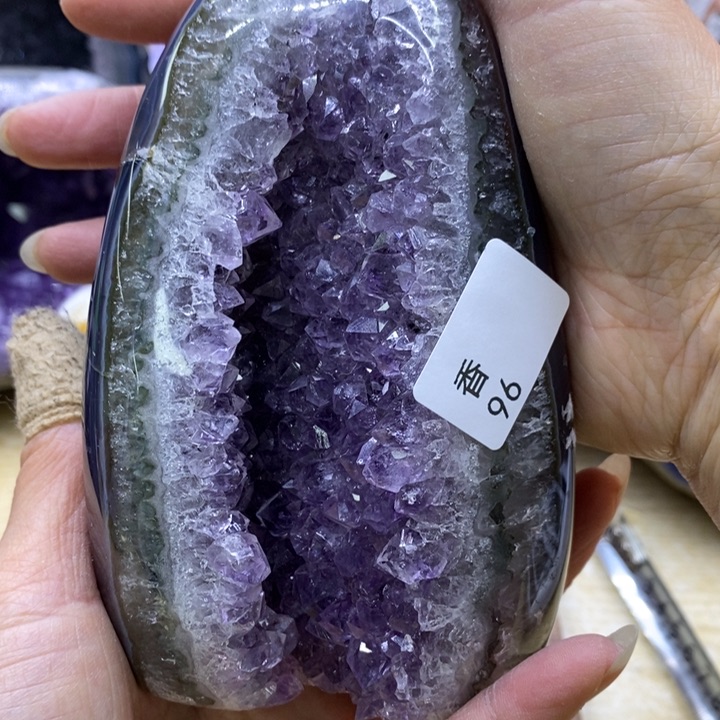 水晶大型摆件（非配饰）未镶嵌