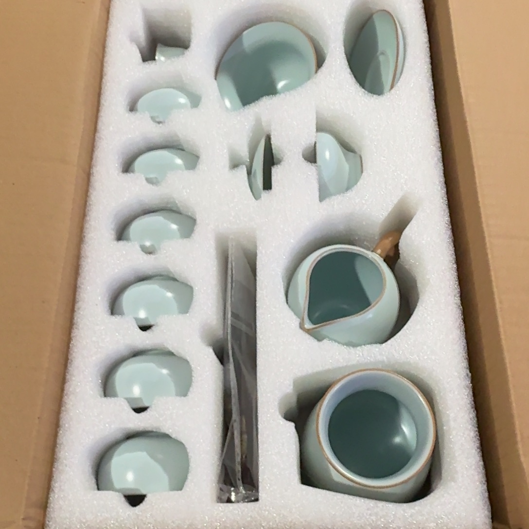 微瑕疵介意勿拍陶瓷器皿X848