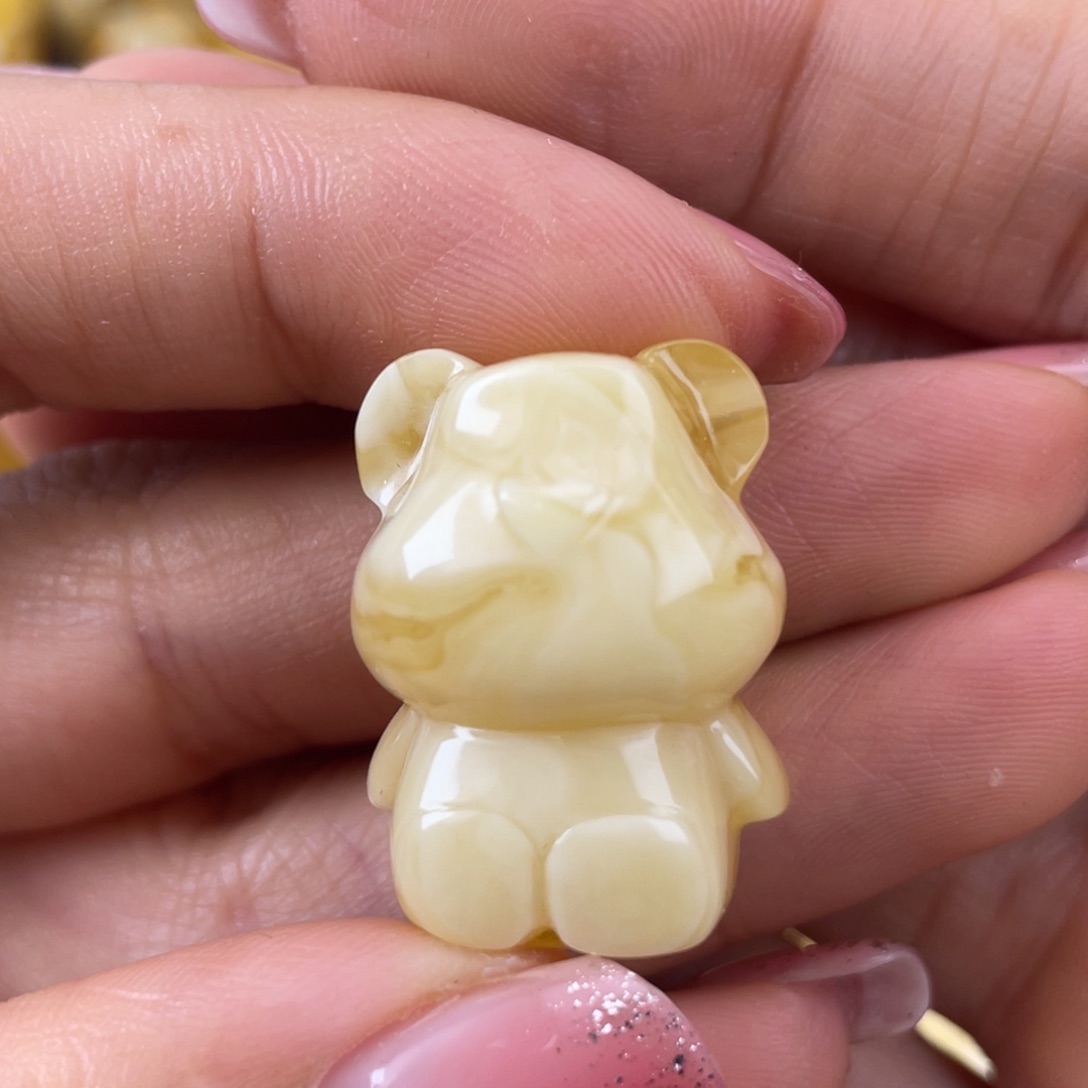 琥珀裸石未镶嵌蜜蜡