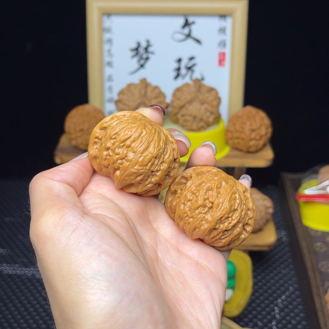 吊坠文玩核桃铁锤44微微修打底