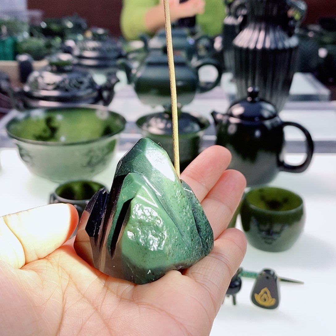 和田玉（青玉）摆件未镶嵌