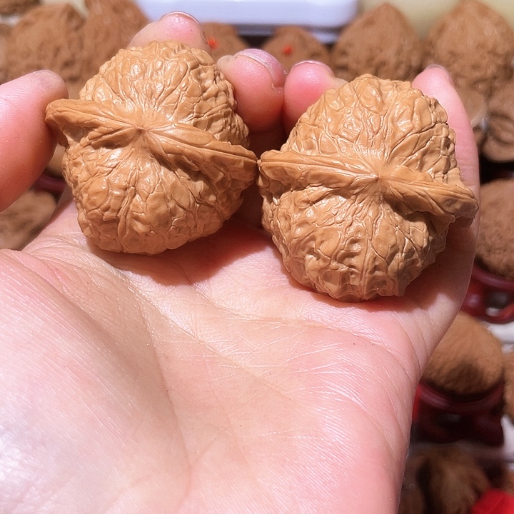 G***n把件文玩核桃全品南瓜墩