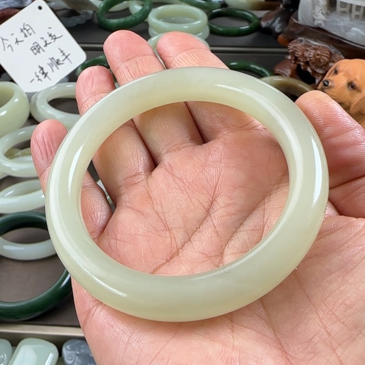 和田玉手镯未镶嵌圈57