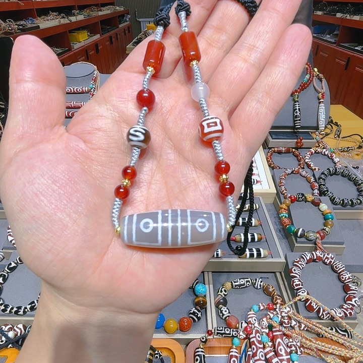 未镶嵌玛瑙/玉髓珠宝奇石