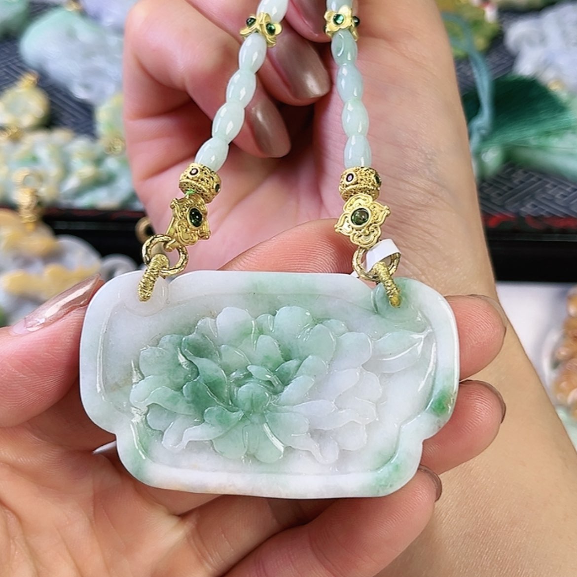 【闪购商品】翡翠颈饰未镶嵌挂件