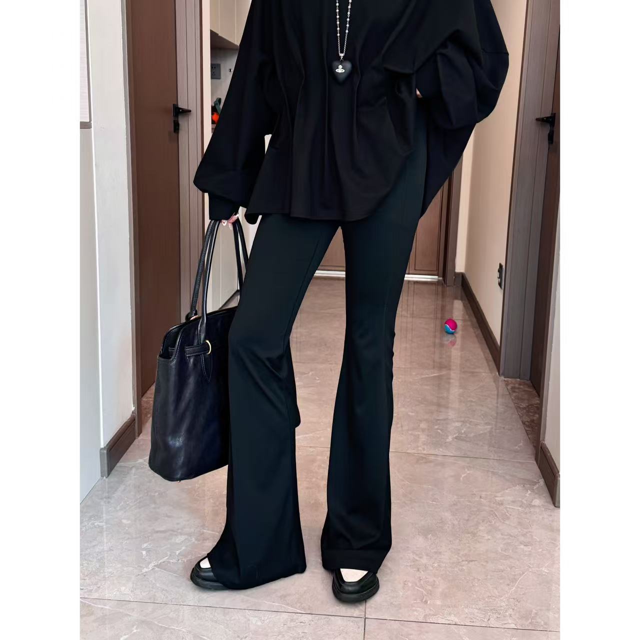 Xiaix【瘦瘦裤】复古修身显瘦纯色百搭黑色喇叭裤KZ25222