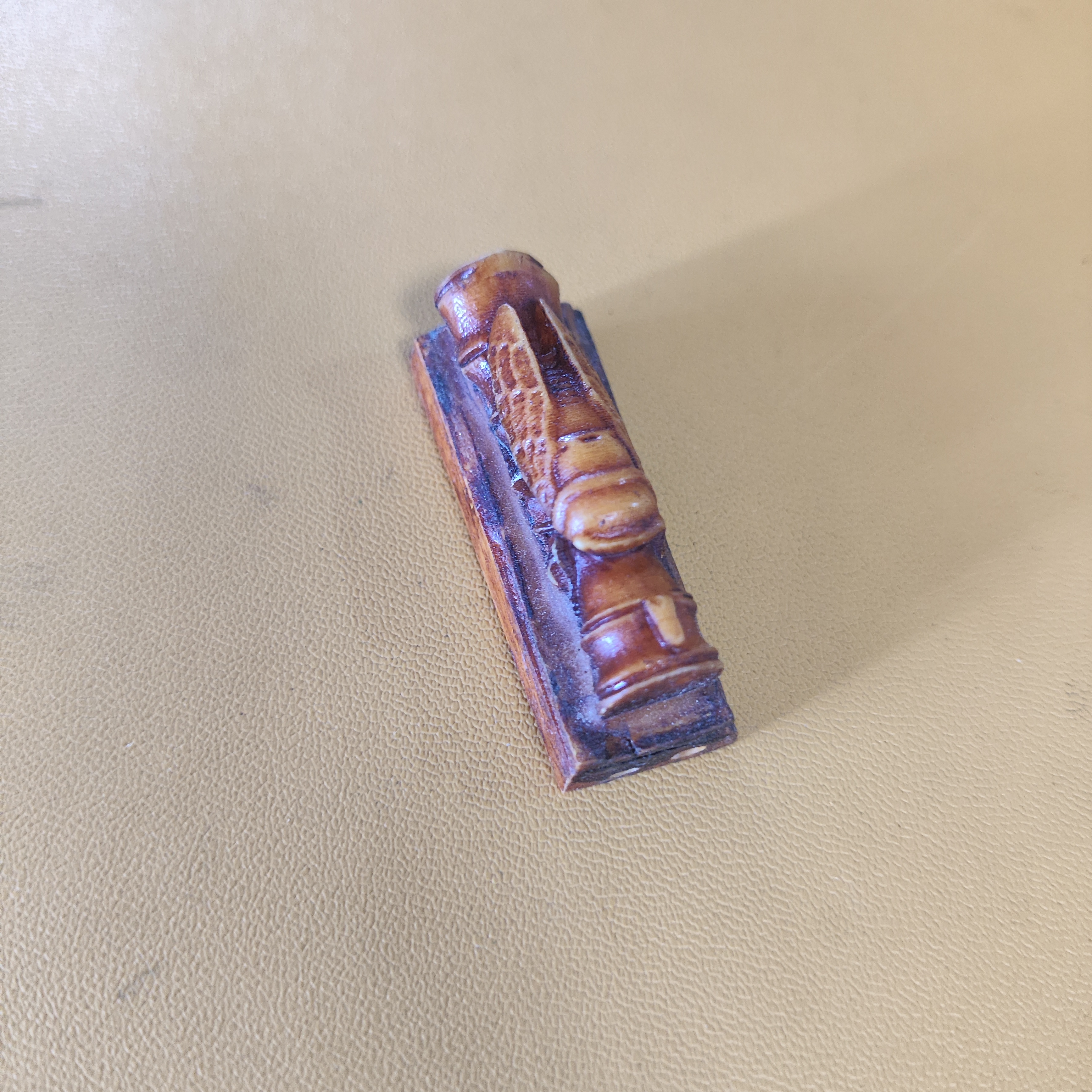 猛犸约7.4克雕刻件HZ1010