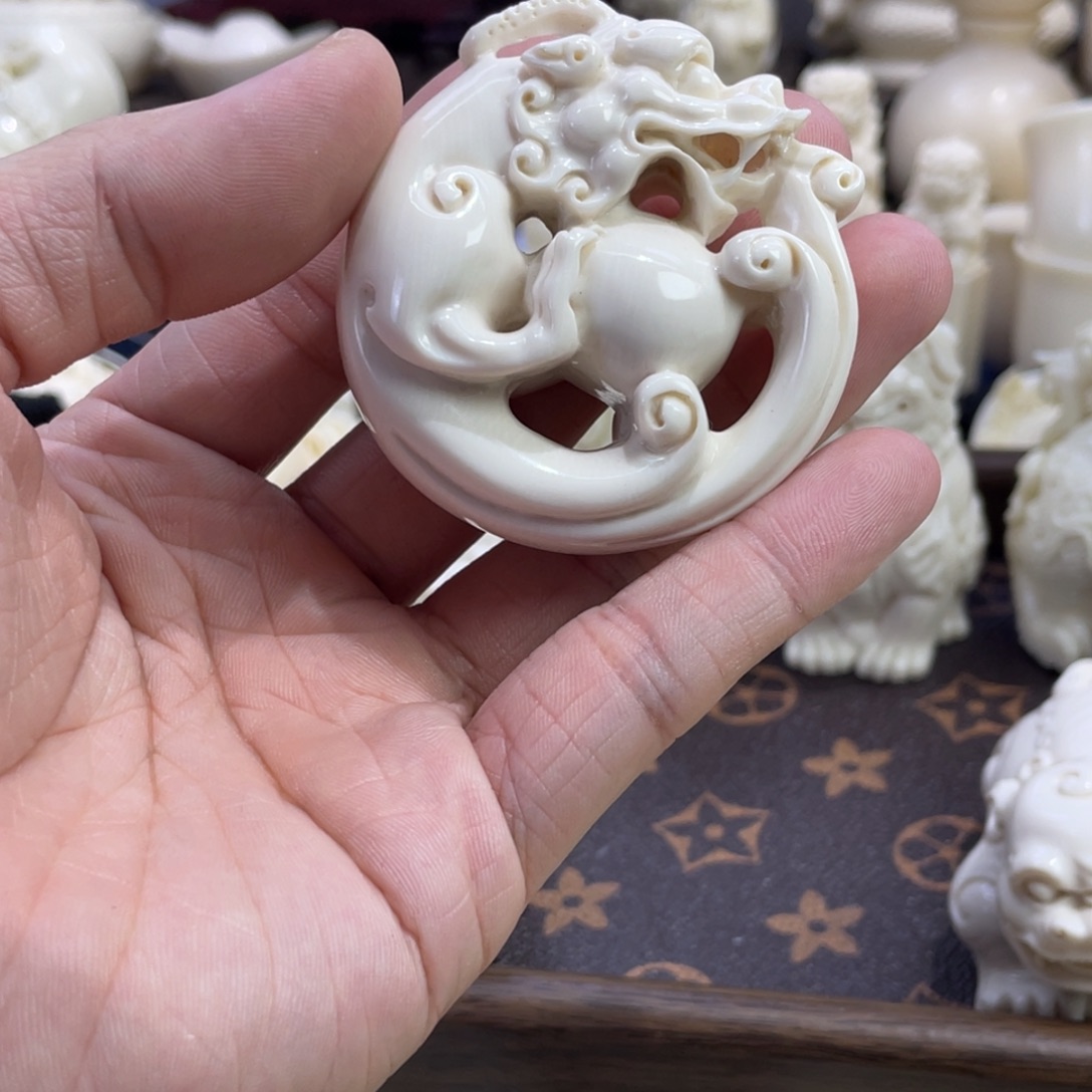 一***秀有机玻璃貔貅58558545