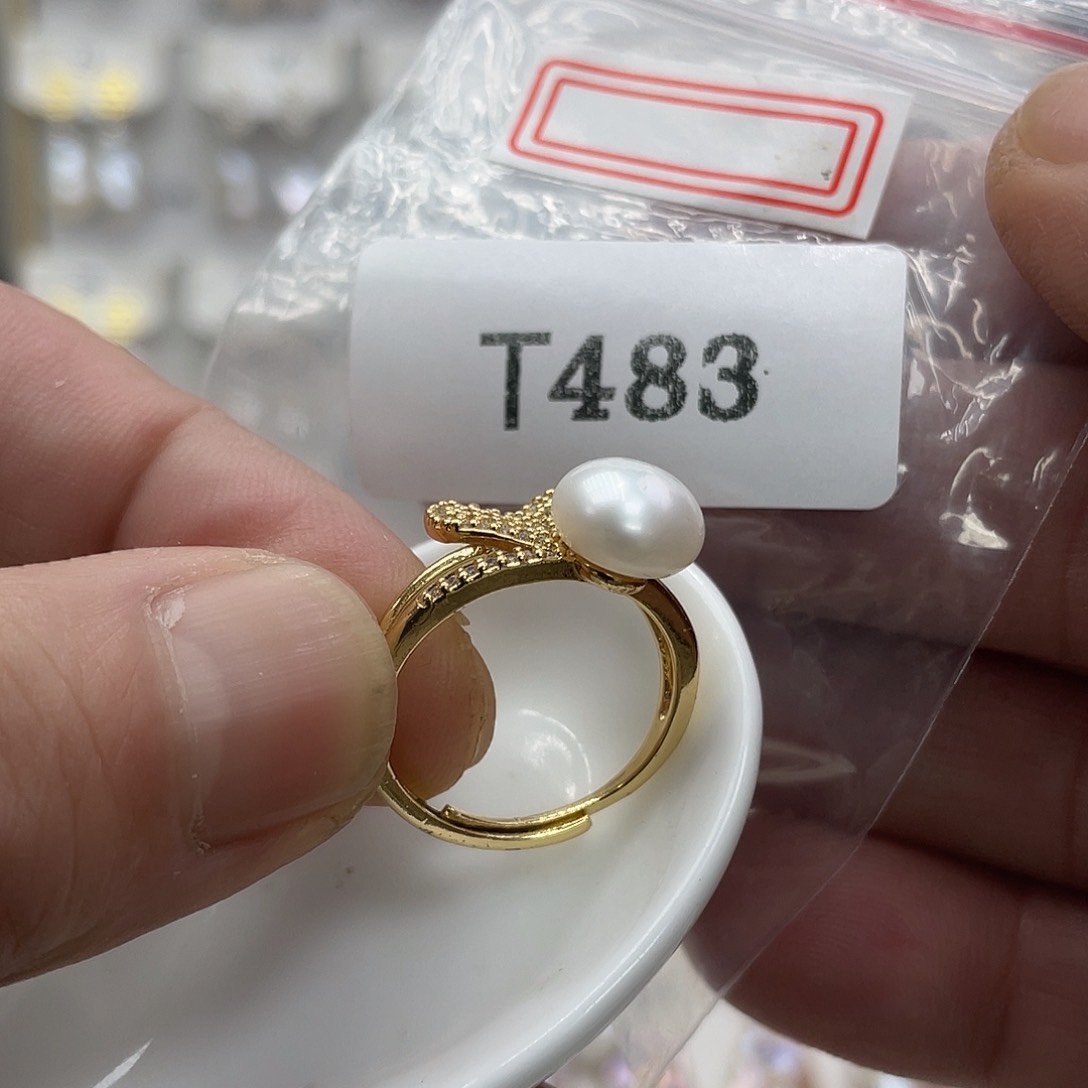 淡水珍珠颈饰未镶嵌