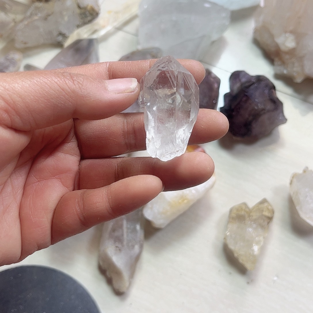 水晶天然水晶原石未镶嵌N**i