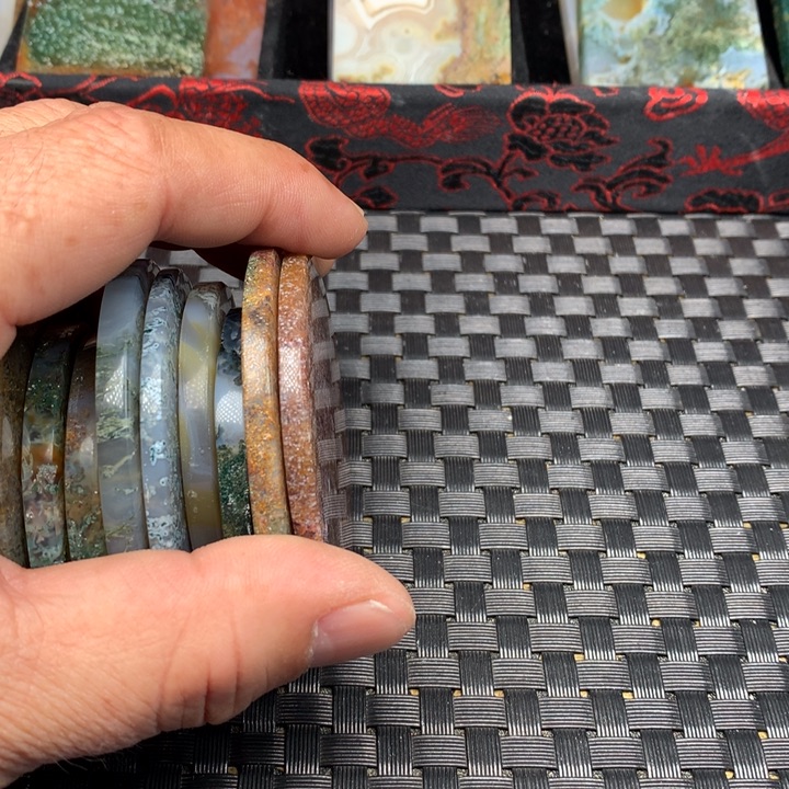 玛瑙/玉髓颈饰合金行*