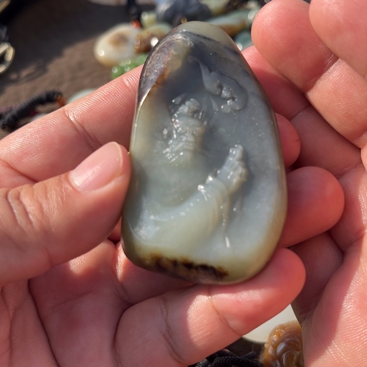 和田玉颈饰未镶嵌