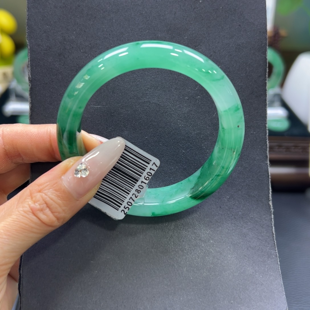 石英质玉（非洲翠）未镶嵌手镯54-55