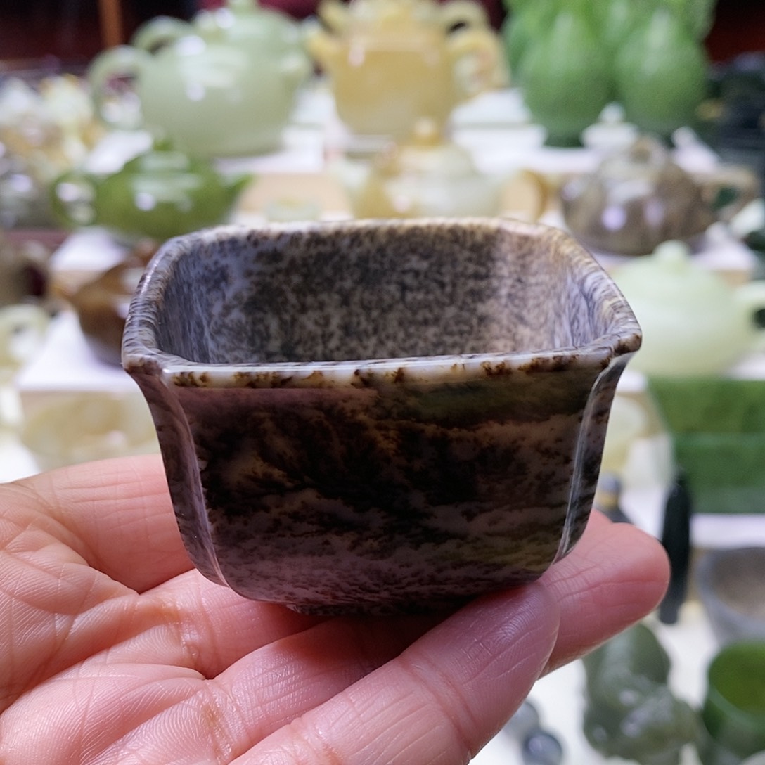 和田玉茶杯未镶嵌