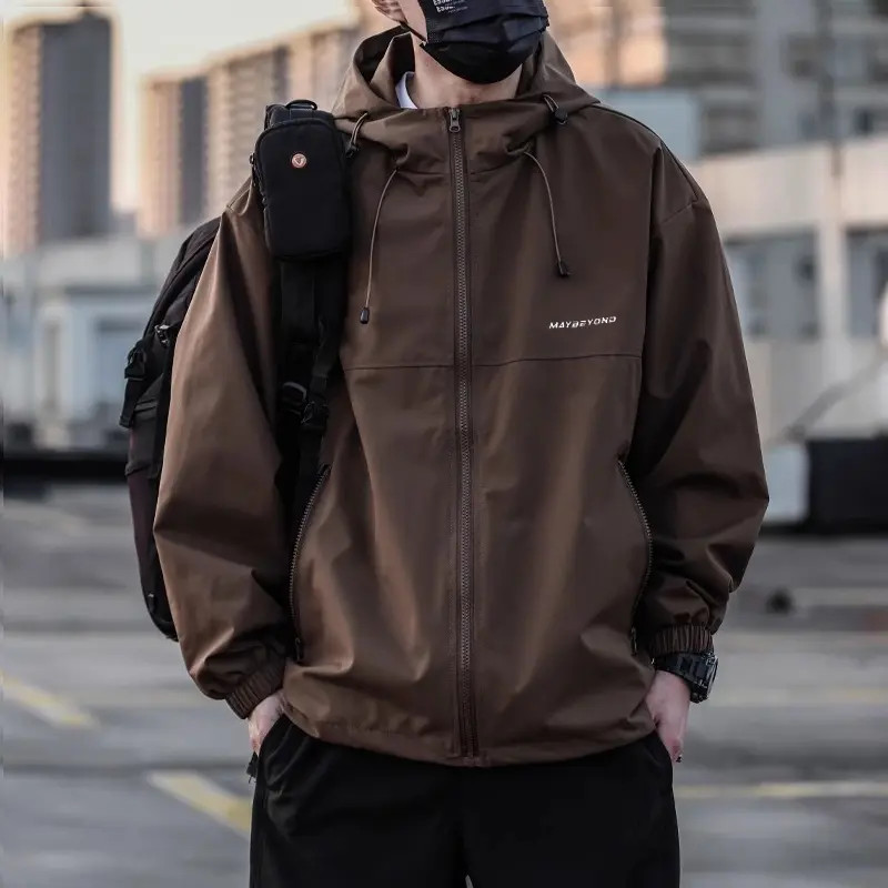 2025新款冲锋衣外套男春秋户外机能防水连帽防风工装百搭夹克上衣