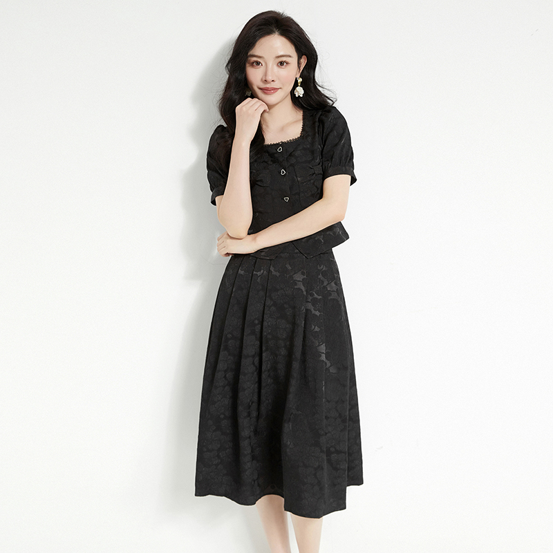 五分袖上衣+半身裙时尚两件套装女2025夏52QH0U0002