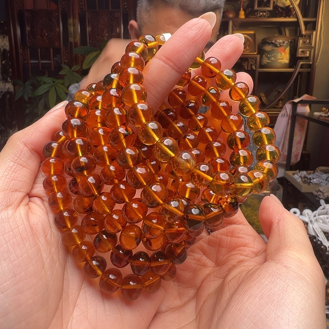 琥珀未镶嵌裸石抚顺琥珀10757九多样性发其一