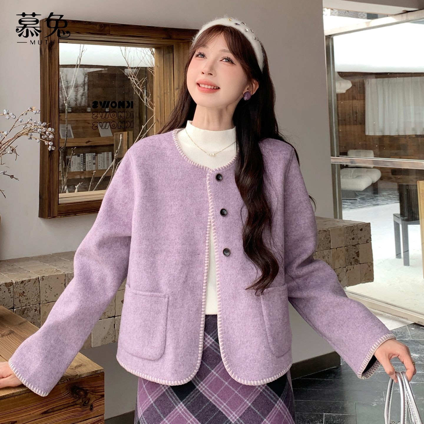 慕兔法式小香风毛呢短款外套女2025冬季新款设计感小众高级感上衣