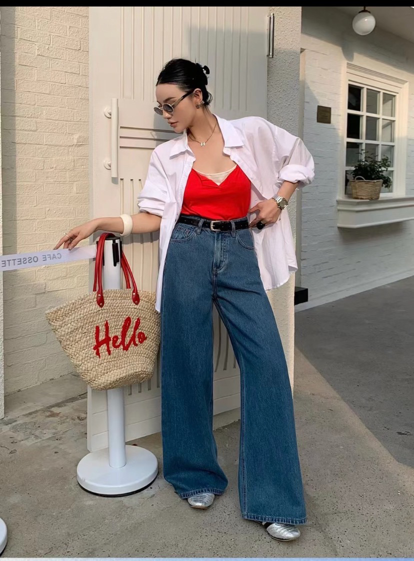 韩版正蓝直筒牛仔裤显瘦