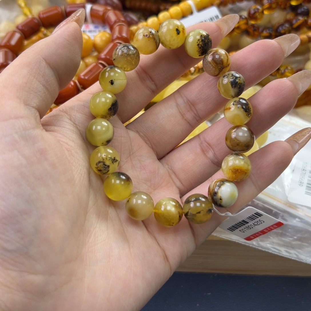 琥珀珠宝奇石未镶嵌