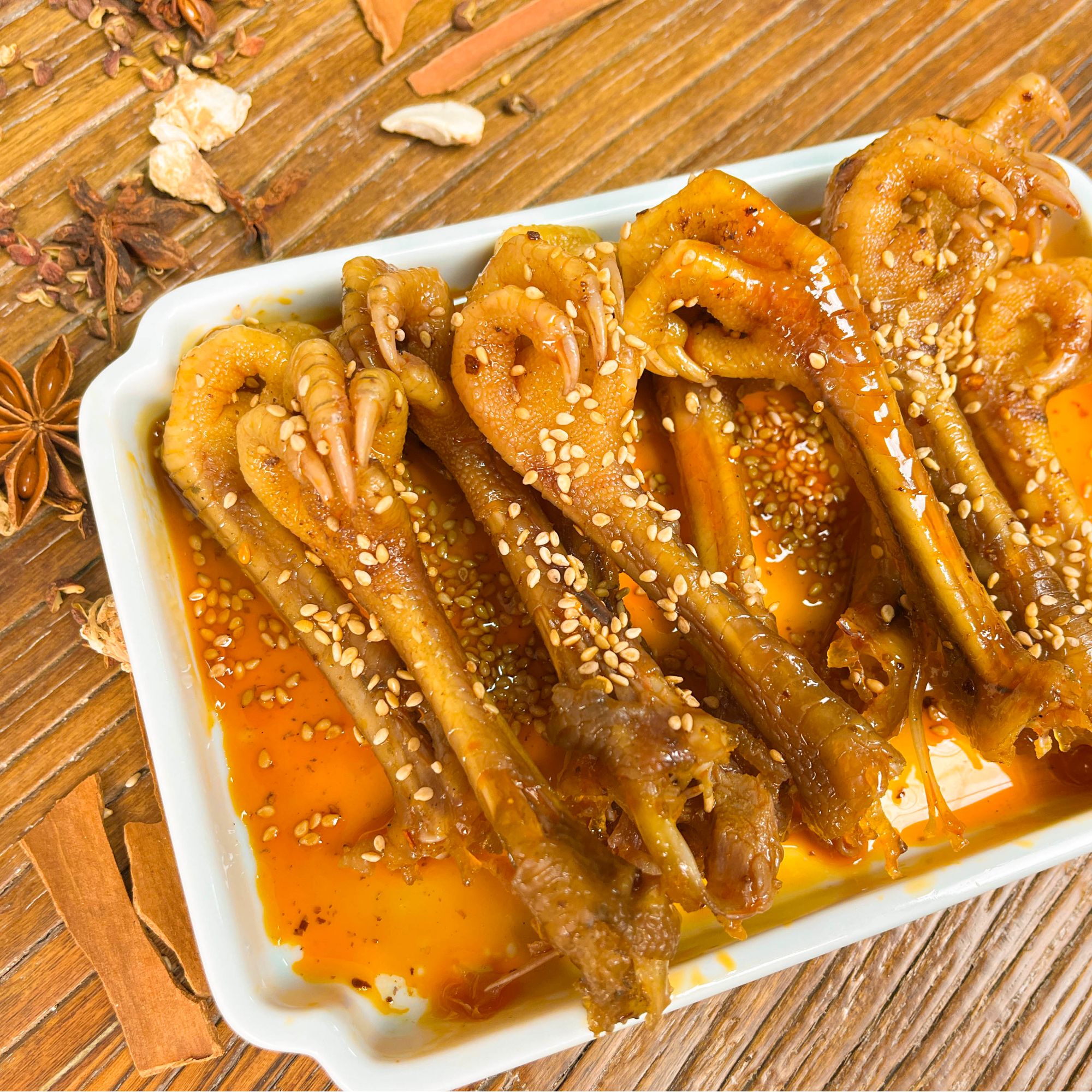 喂！小柒土鸡爪酱辣酱香小笨鸡爪老母鸡非肉鸡卤味下酒零食
