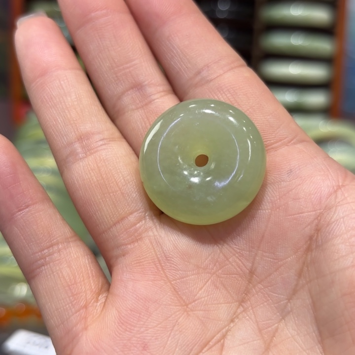 岫玉未镶嵌手镯天然
