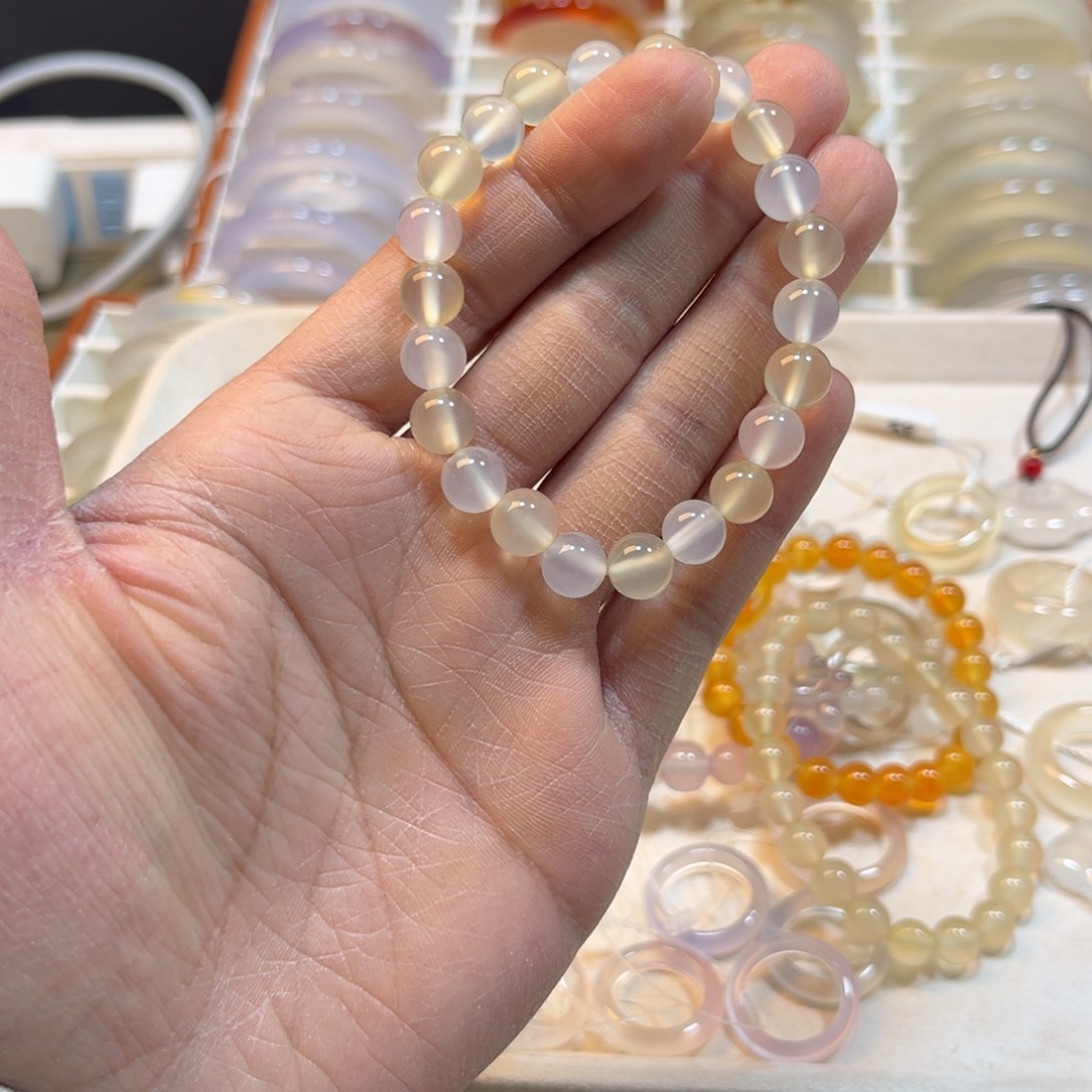 玛瑙/玉髓未镶嵌手镯