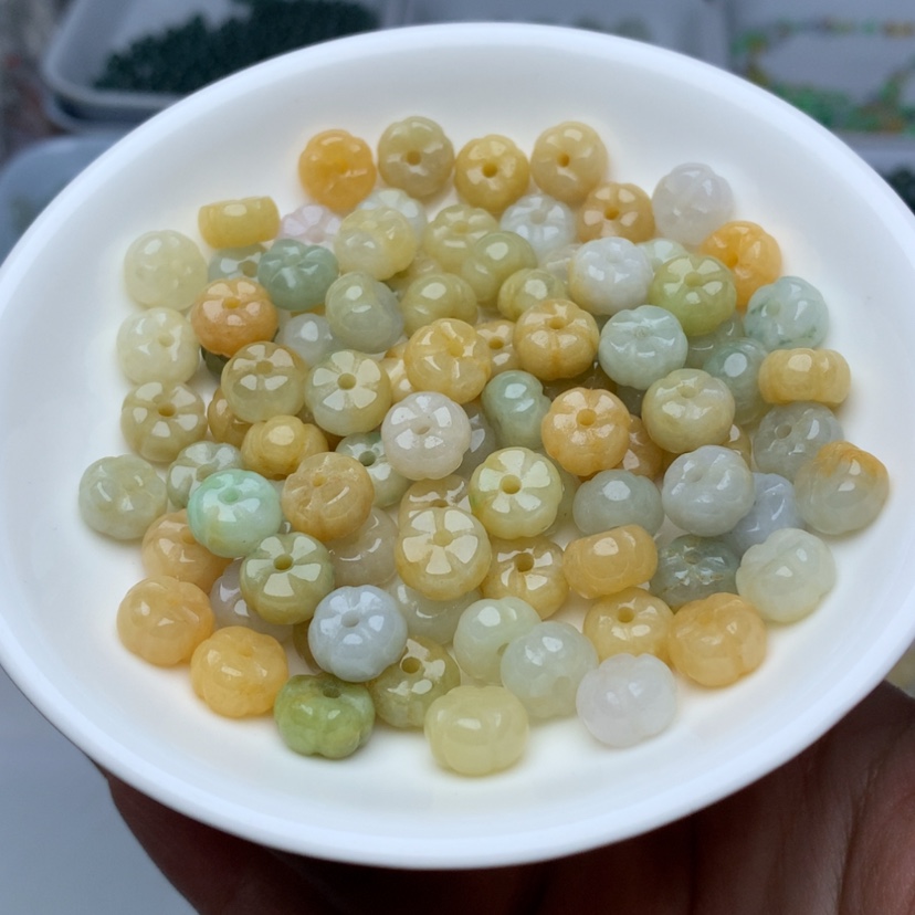 【闪购商品】翡翠手链未镶嵌卡5.6乘8.7冰多宝南瓜25颗