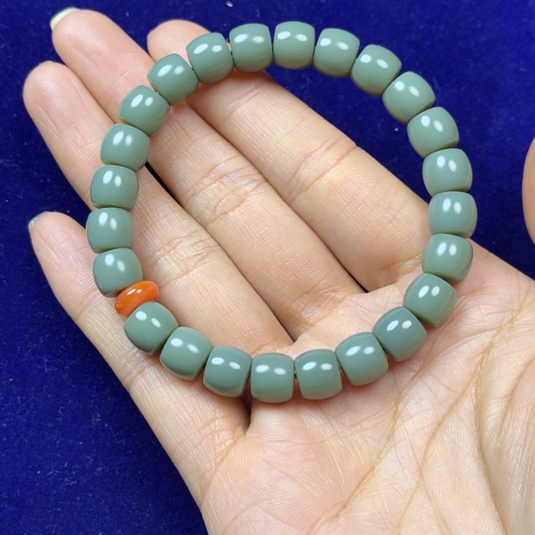 未镶嵌手串和田玉