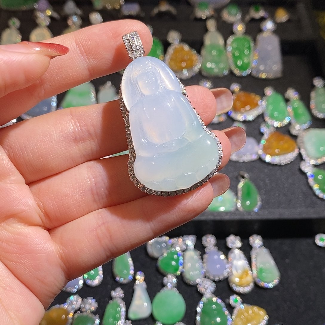 颈饰银S925镶嵌翡翠团**宝天然翡翠